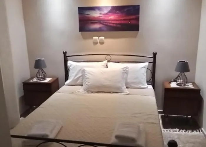 Cleopatra's Vacation *